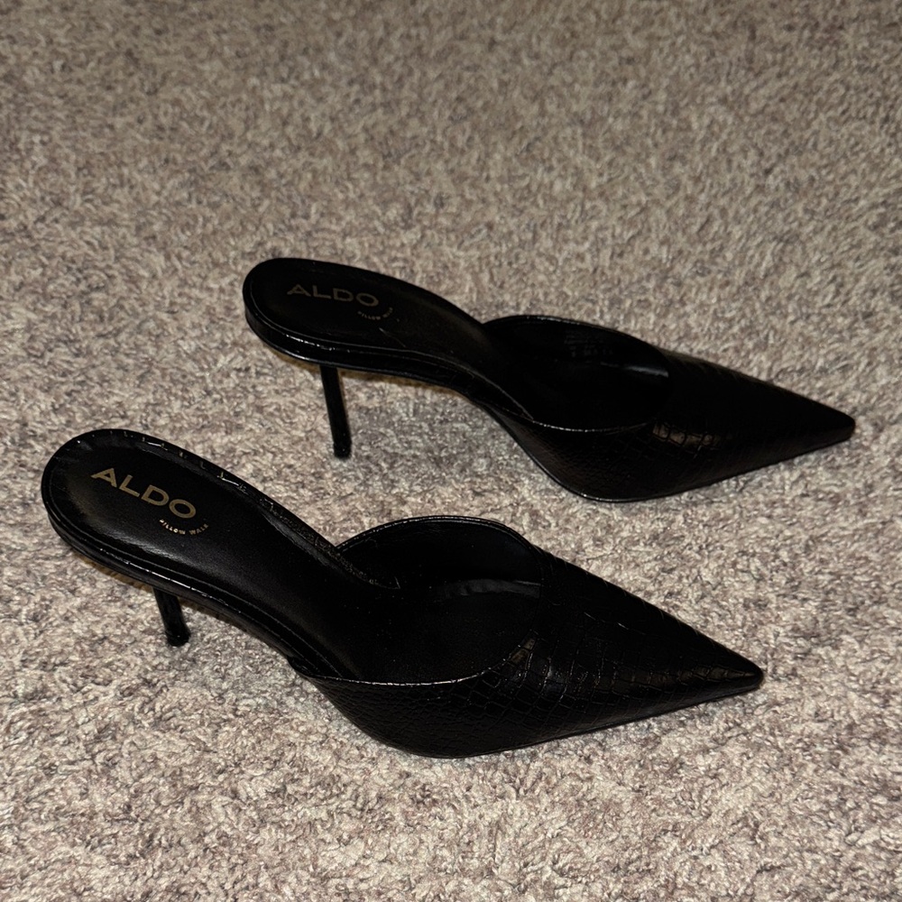 Aldo Sleek Black Pointed Heels